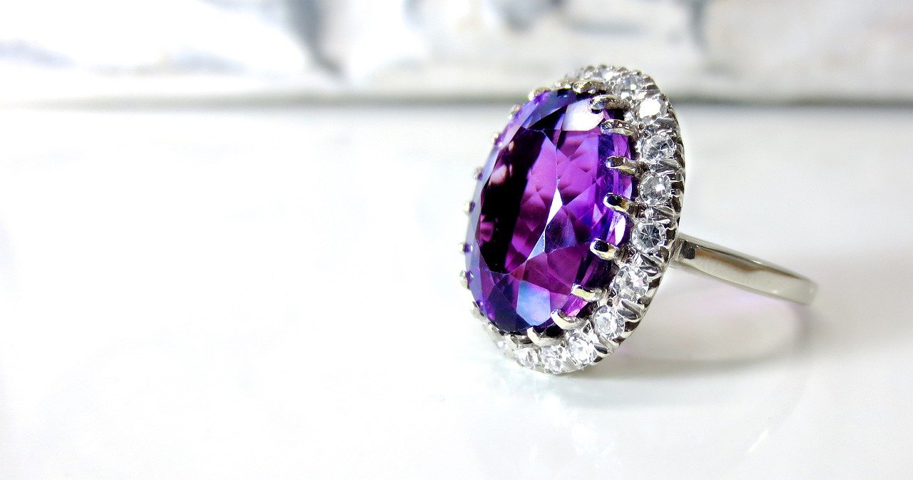 amethyst, white gold, diamond-2186842.jpg